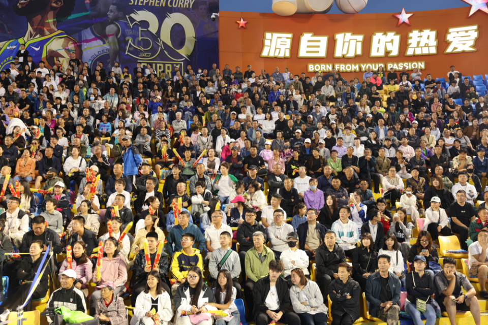 队员们在比, 每一次赛事 队员们在比, 每一次赛事