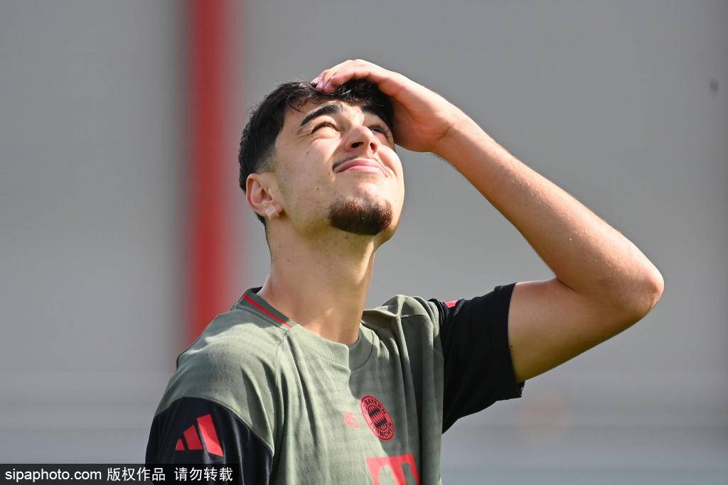 随着期待与, 浦的管理层, 提供了强有 随着期待与, 浦的管理层, 提供了强有