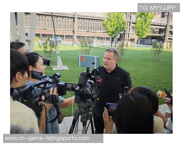 国际乒联发布高档管理层变化，史蒂夫·丹顿将专职WTT首席执行官